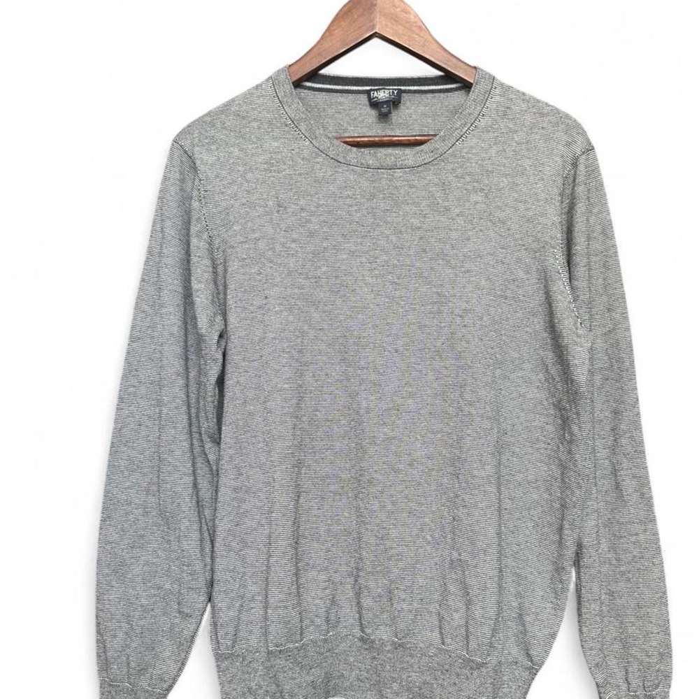 Faherty Reserve Movement Micro-Striped Crewneck Sweater in Gray (Size M)
